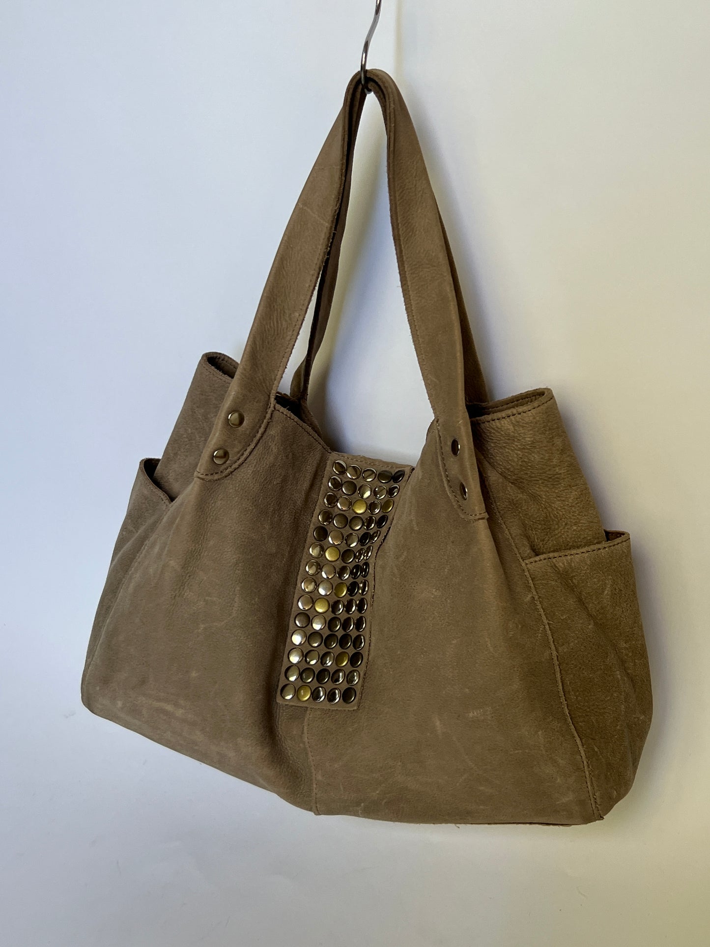 TRES Studded Leather Tote — Distressed Taupe