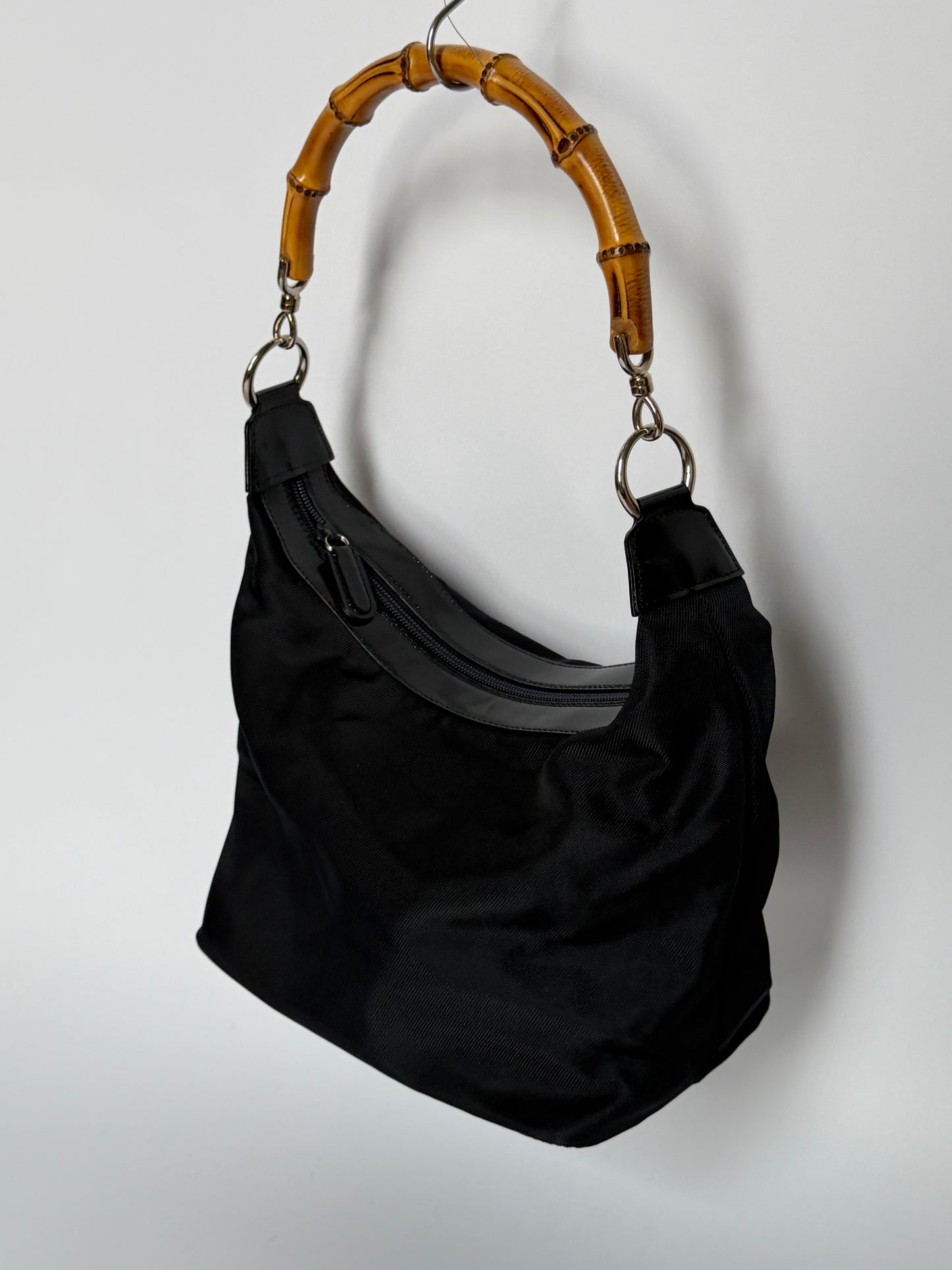 Vintage Gucci black nylon shoulder bag with bamboo handle — view 9