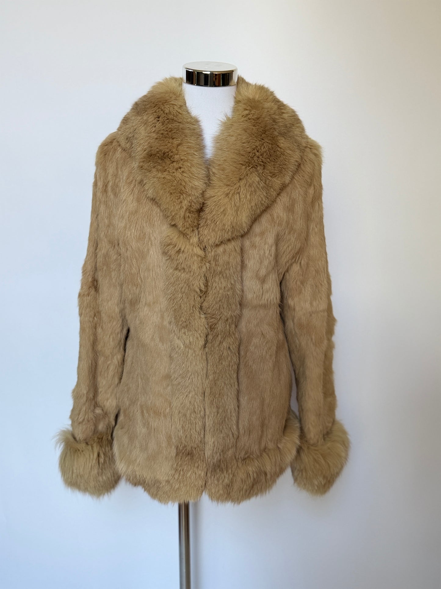 Fur Coat 109 (M/L)