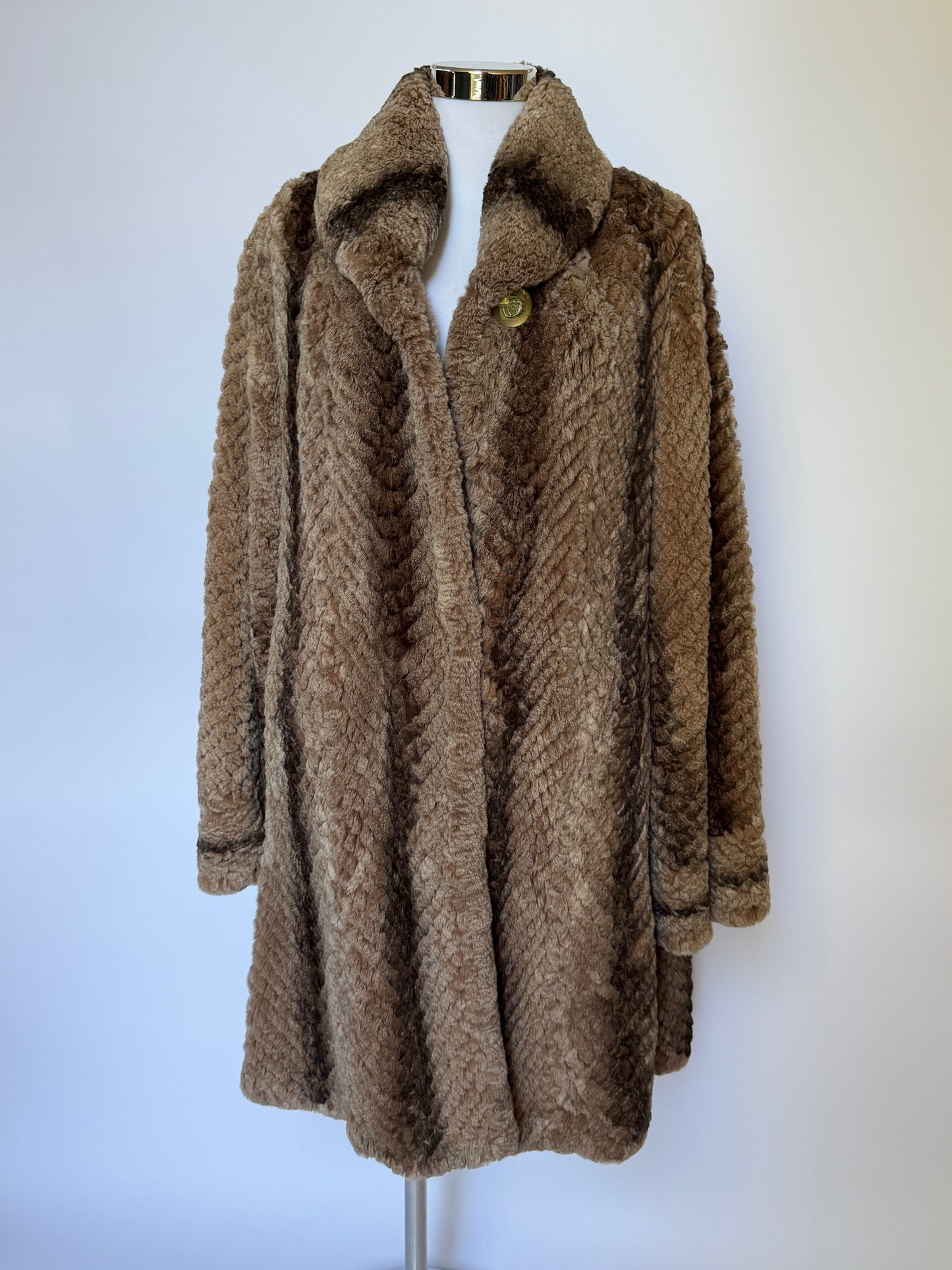 Fur Coat 045 (M/XL)