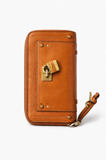 Chloé Paddington Leather Zip Wallet — Tan