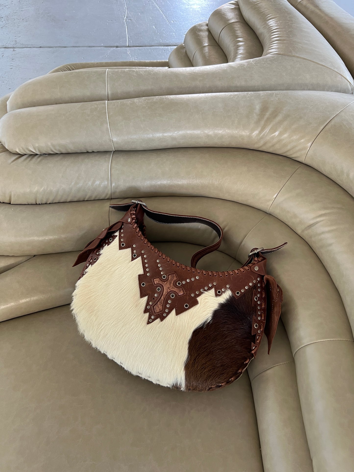 Insane Cowhide Cross Bag