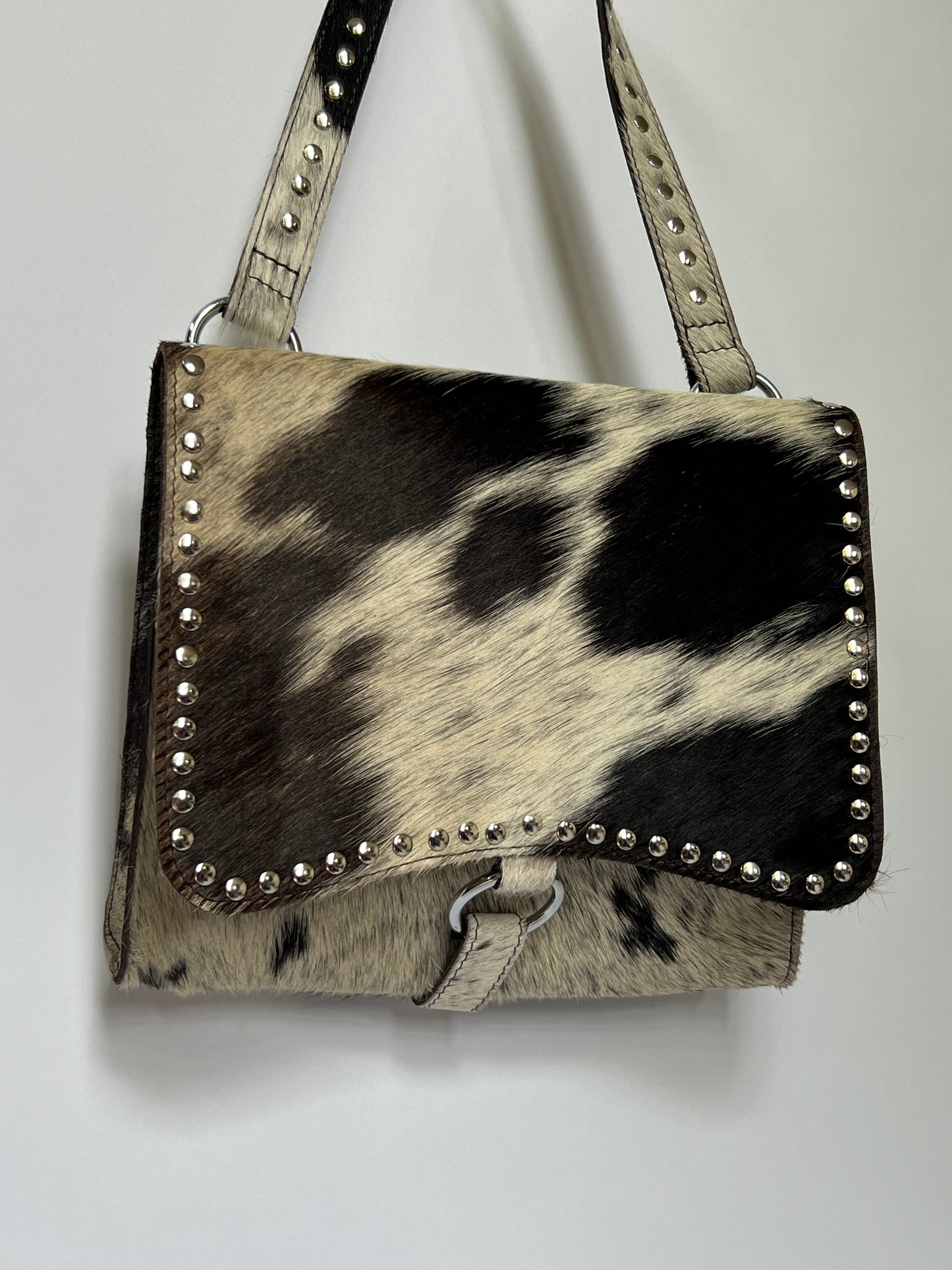 Cowhide 7/10