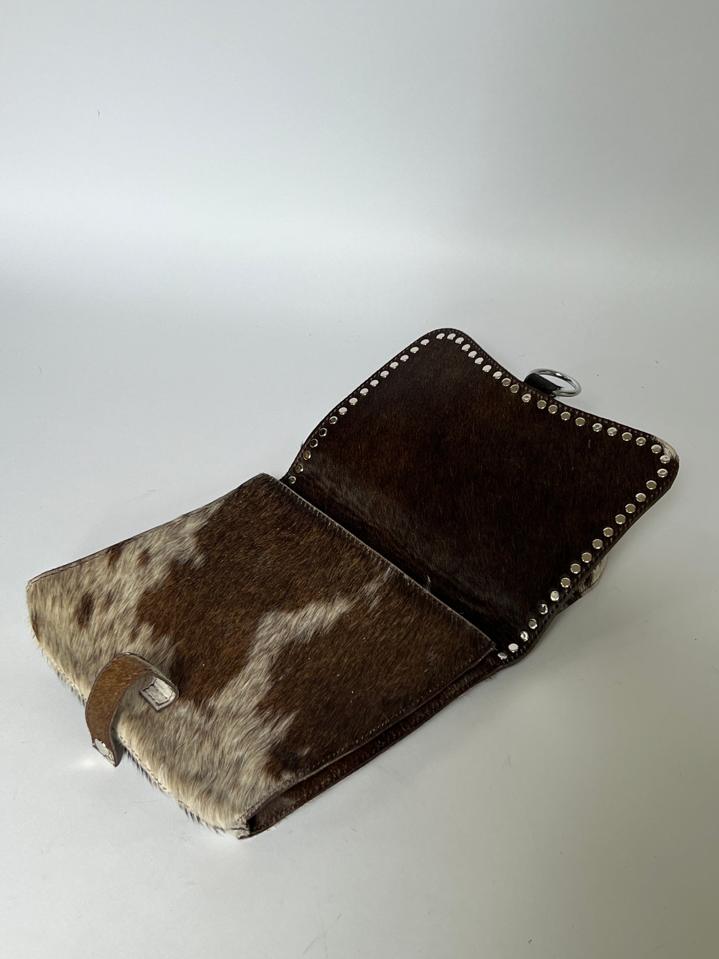 Cowhide 004