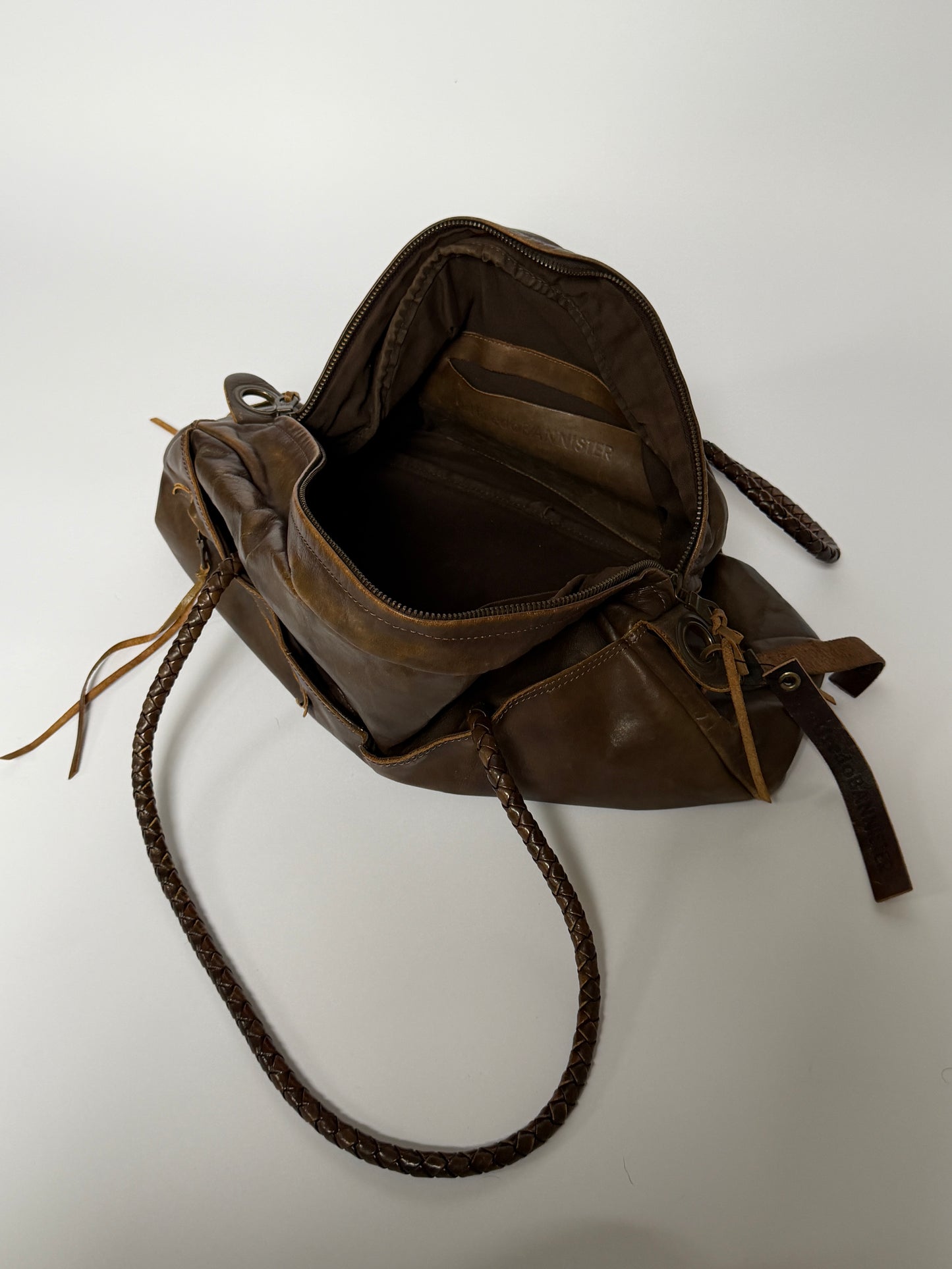 AlfredBANNISTER Patina Leather Shoulder Bag