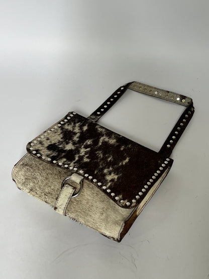 Cowhide 9/10