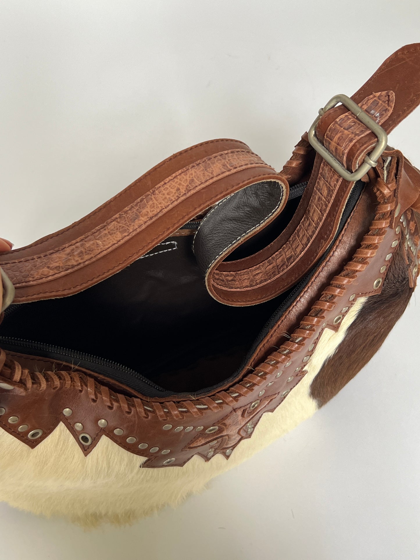 Insane Cowhide Cross Bag