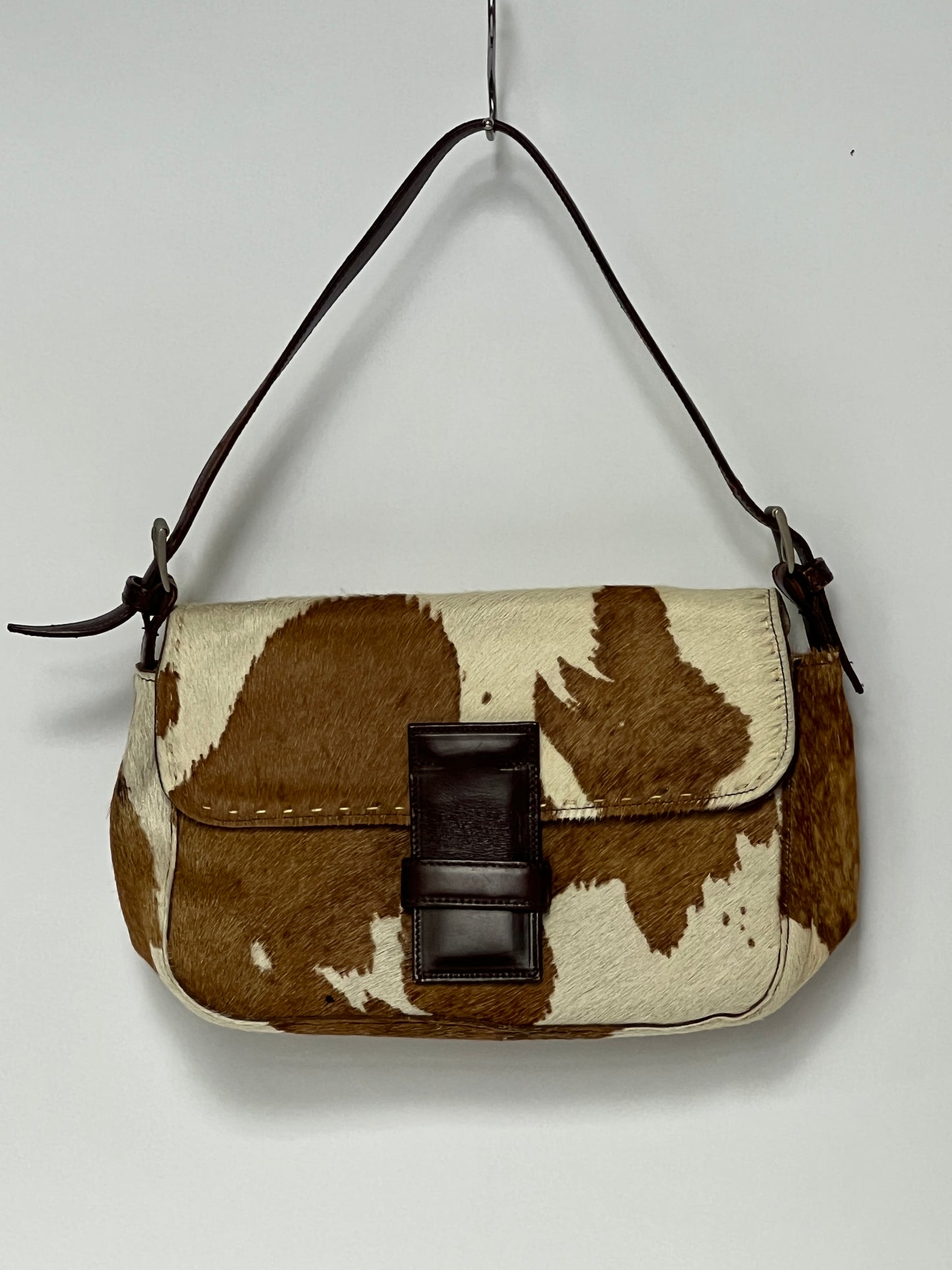 Y2K Cow Shoulder Bag