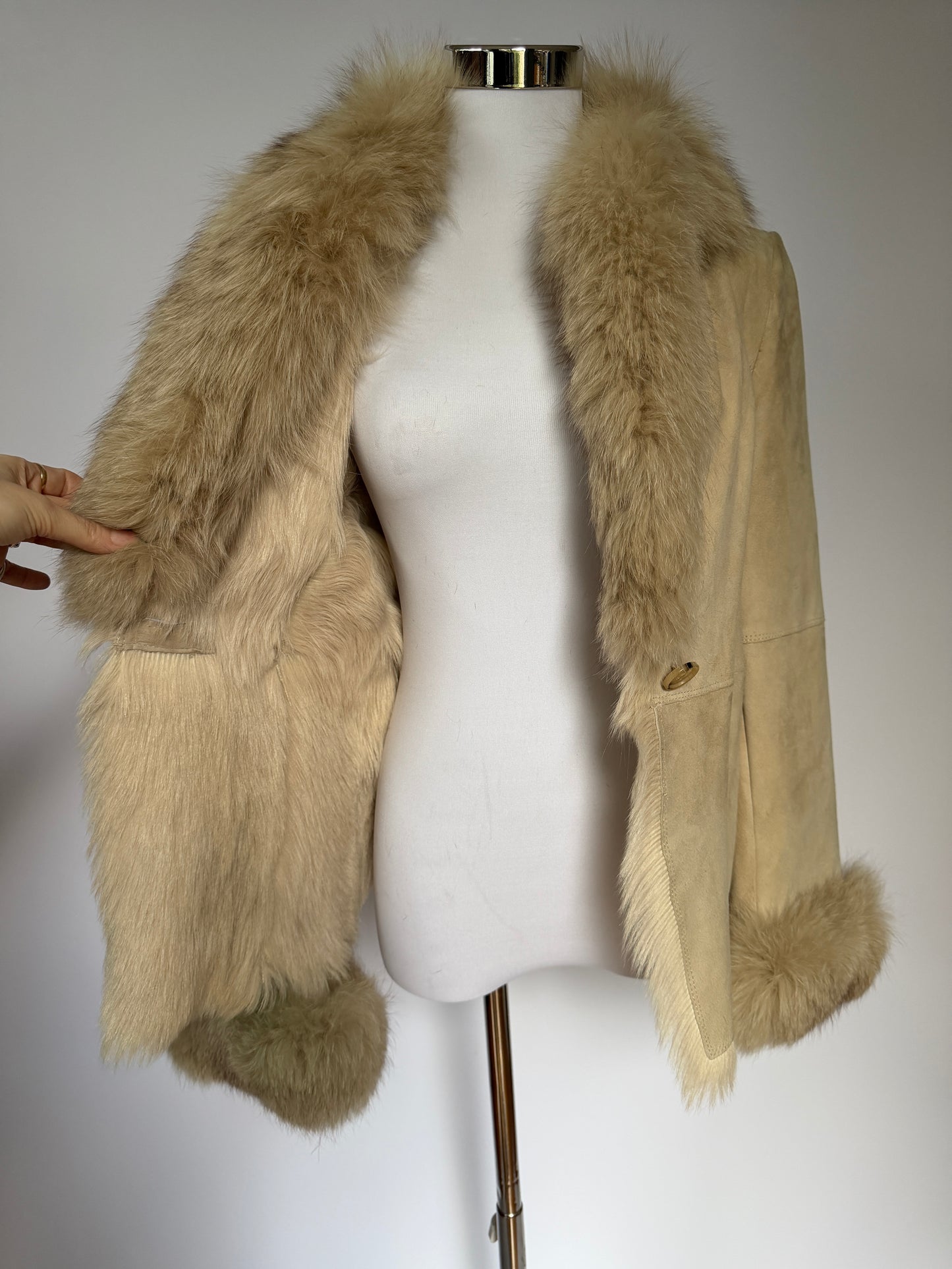 Fur Coat 057 (S/M)