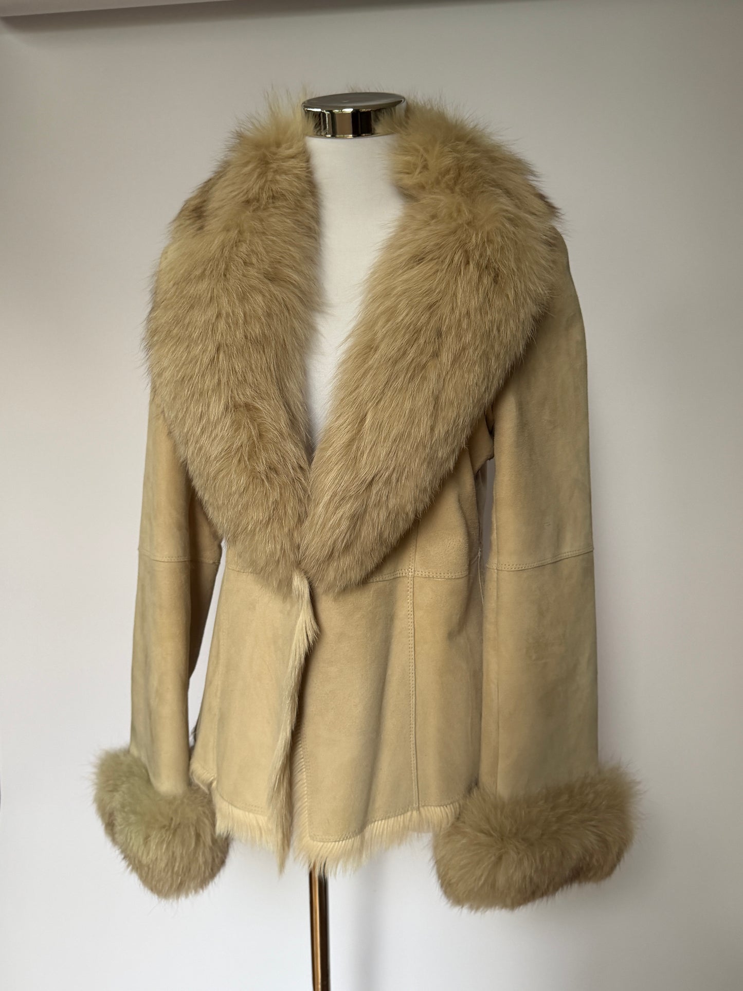 Fur Coat 057 (S/M)