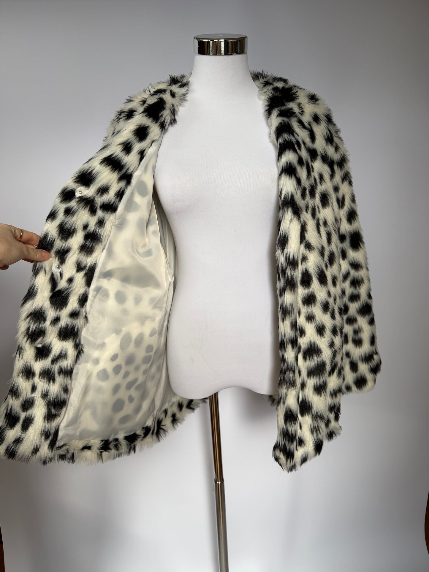 Faux Fur Coat 062 (L/XL)
