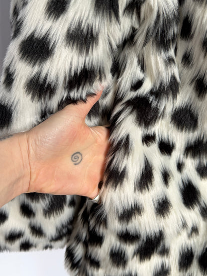 Faux Fur Coat 062 (L/XL)
