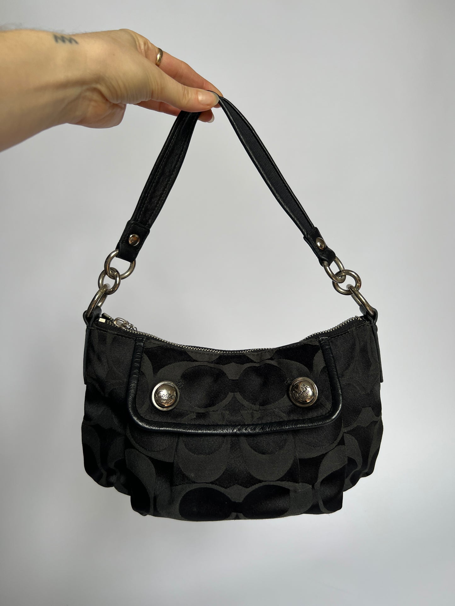 Coach Signature Hobo Poppy Shoulder Bag