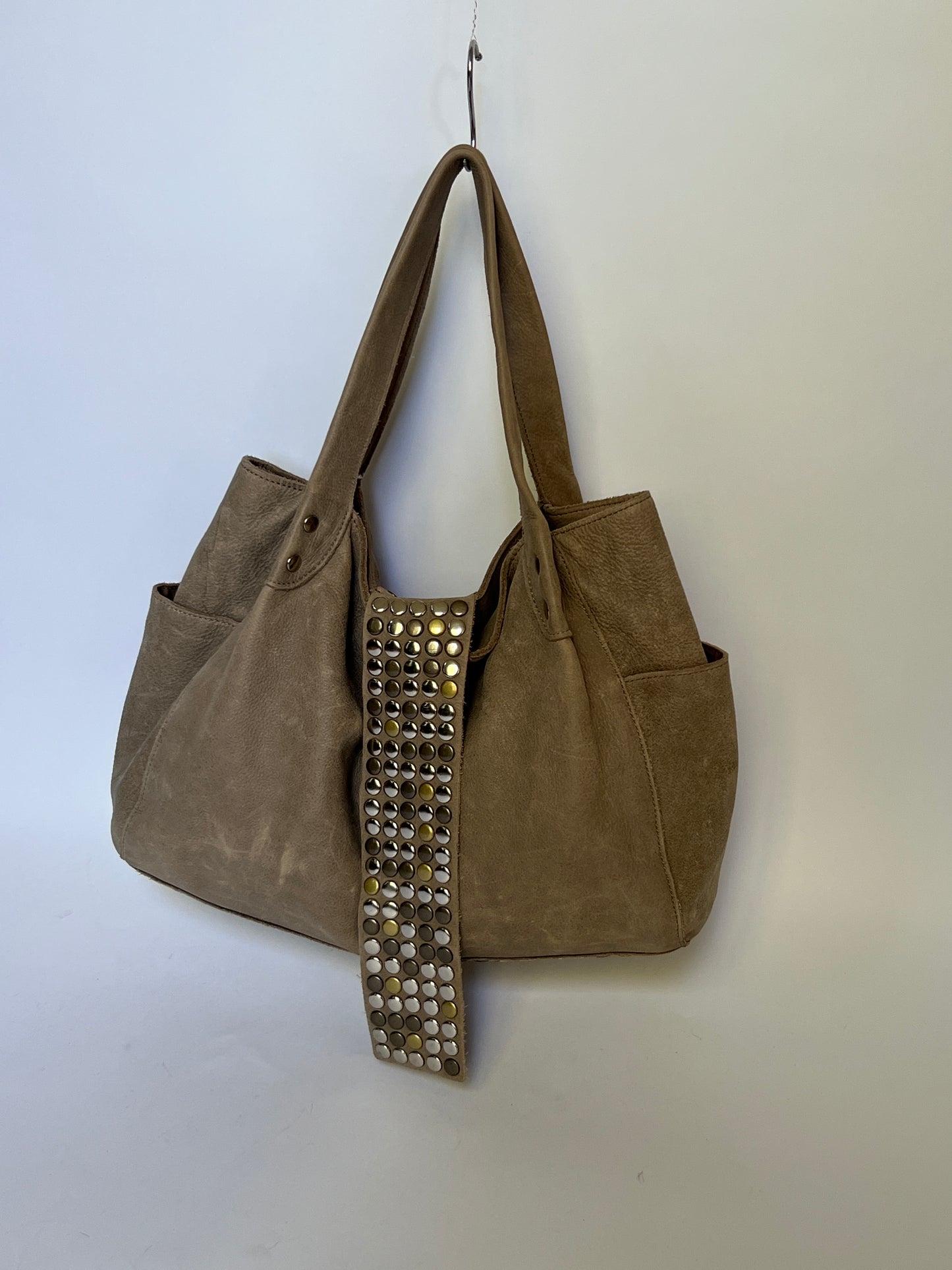 TRES Studded Leather Tote — Distressed Taupe