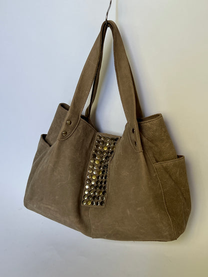 TRES Studded Leather Tote — Distressed Taupe