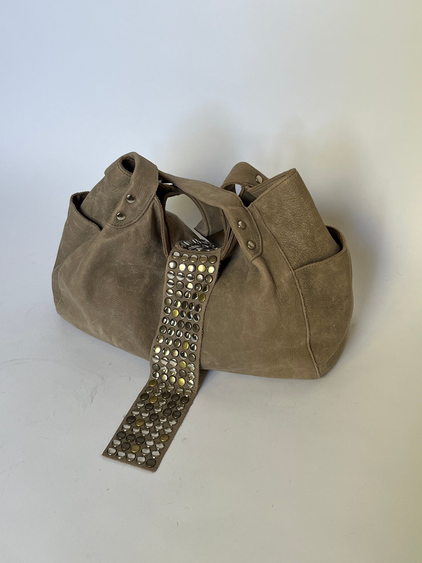 TRES Studded Leather Tote — Distressed Taupe
