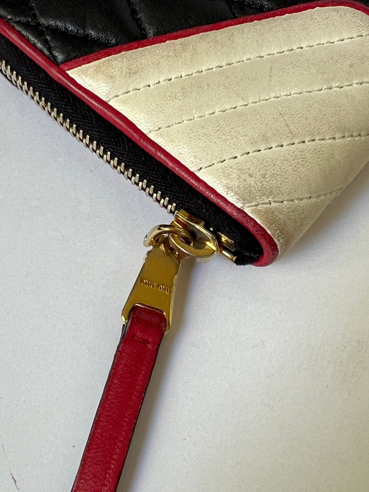 Miu Miu Tricolour Quilted Leather Zip Wallet