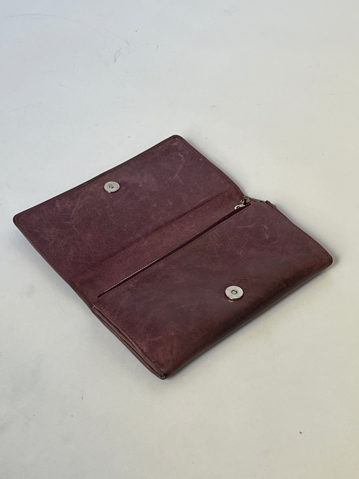 Balenciaga Classic City Leather Wallet – Aubergine