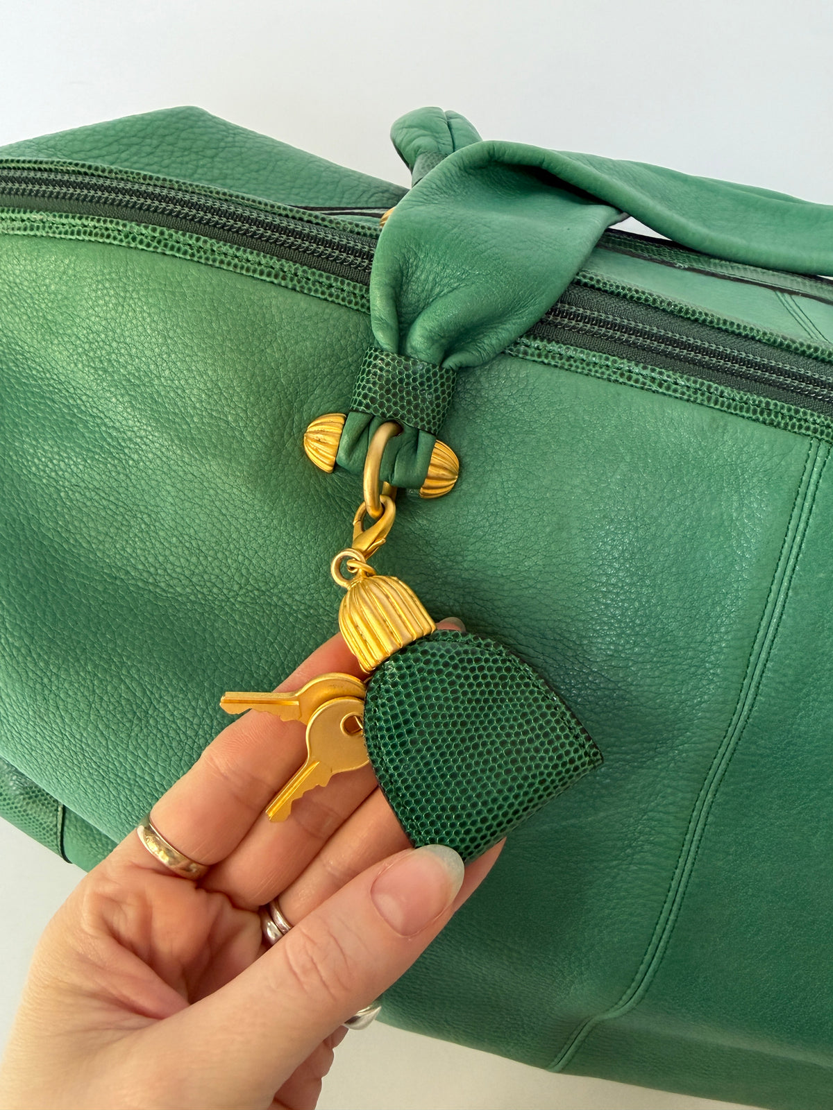 Ginza Kanematsu Green Leather Duffle Bag with Lizard-Embossed Trim