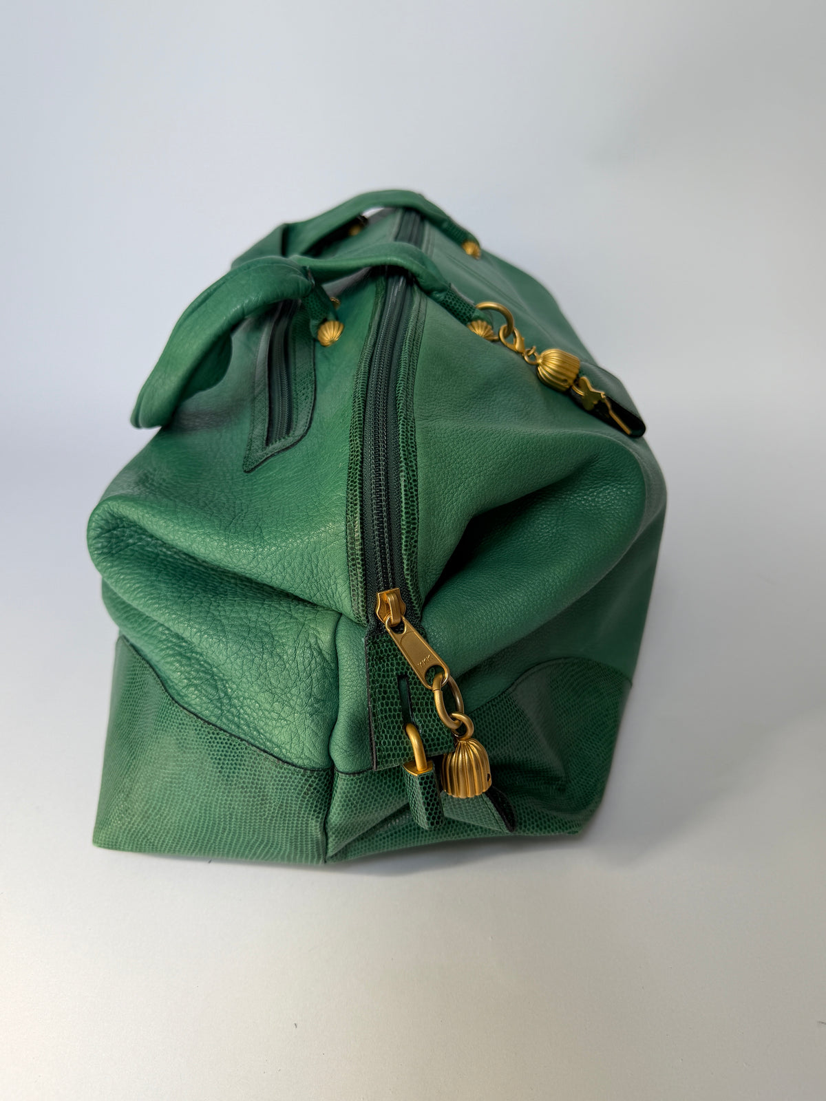 Ginza Kanematsu Green Leather Duffle Bag with Lizard-Embossed Trim