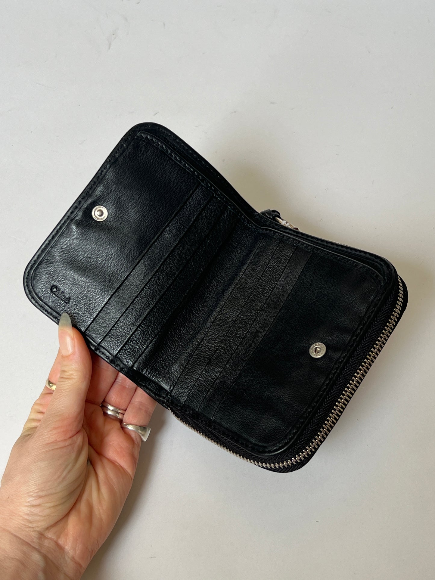 Chloé Paddington Short Zip Wallet — Black