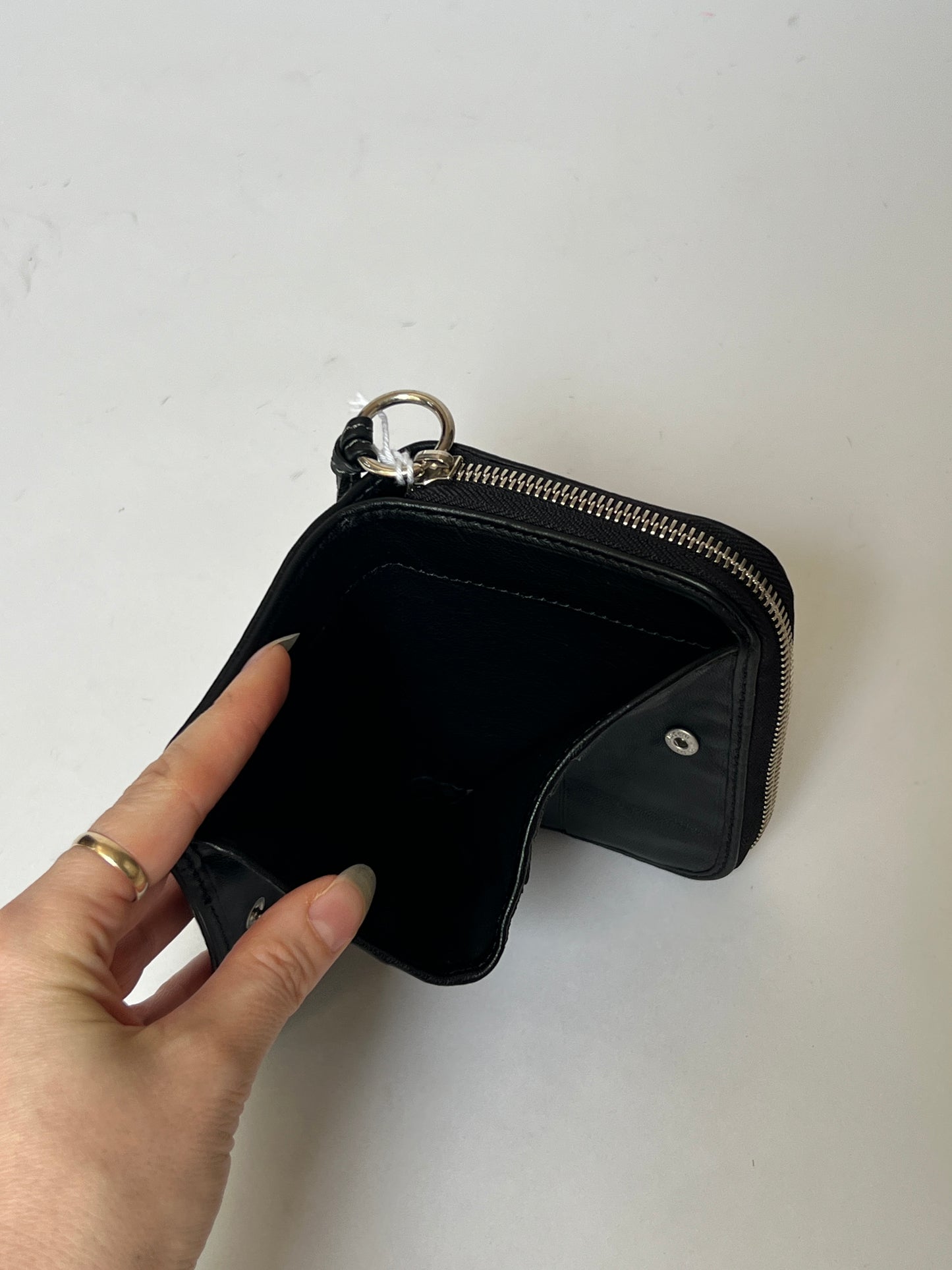 Chloé Paddington Short Zip Wallet — Black