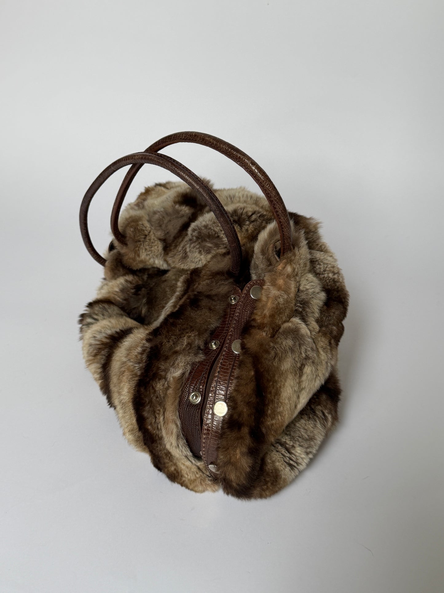 Vintage Roberta Gandolfi brown rabbit fur drawstring tote bag made in Italy — view 2