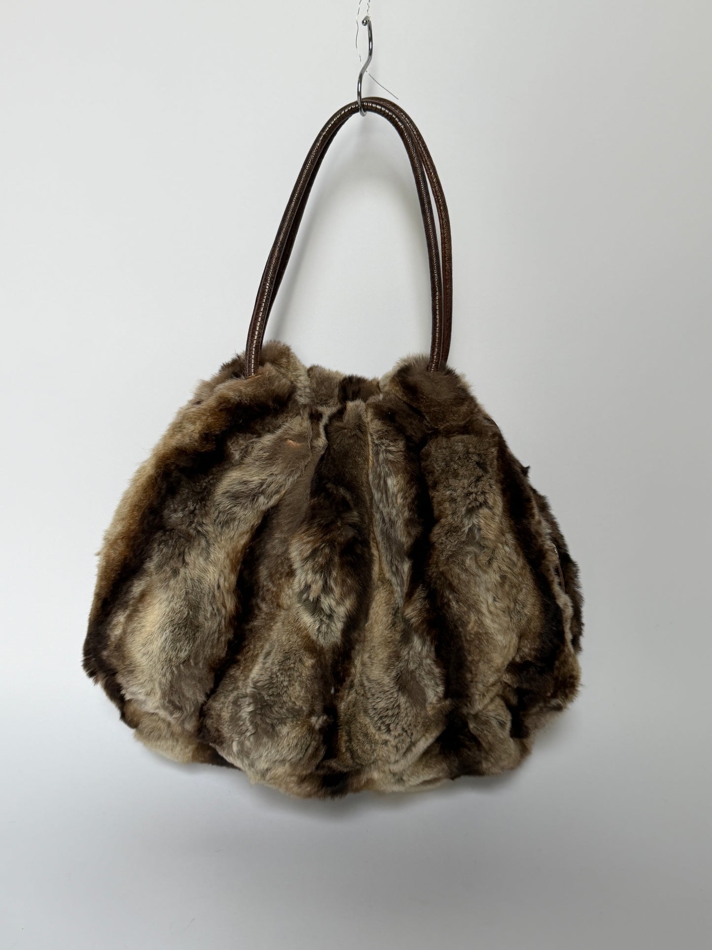 Vintage Roberta Gandolfi brown rabbit fur drawstring tote bag made in Italy — view 8