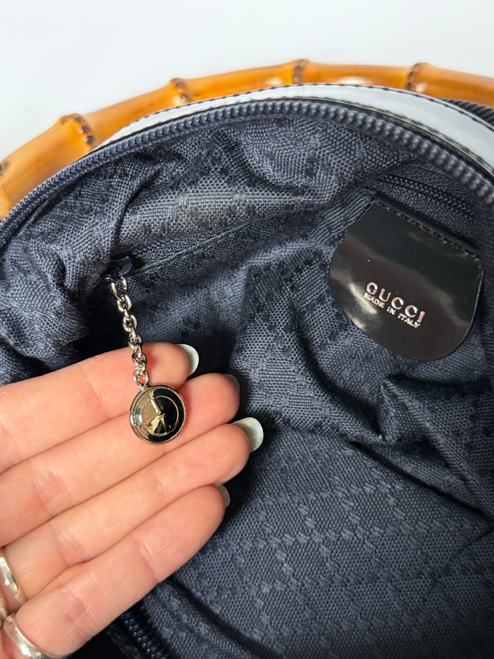 Vintage Gucci black nylon shoulder bag with bamboo handle — view 6