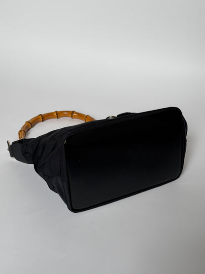 Vintage Gucci black nylon shoulder bag with bamboo handle — view 4