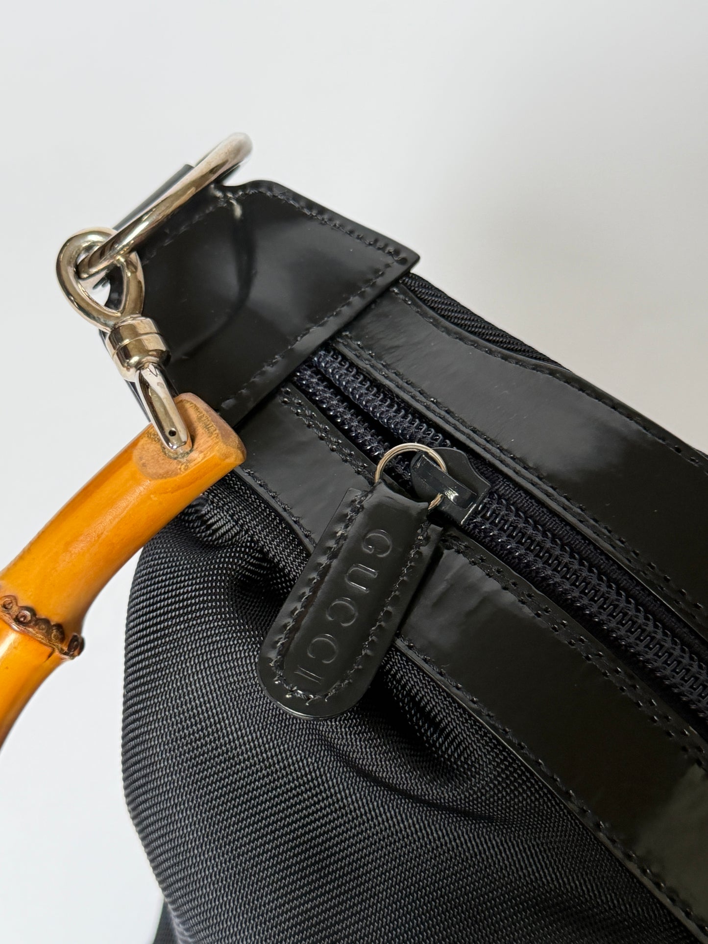 Vintage Gucci black nylon shoulder bag with bamboo handle — view 7