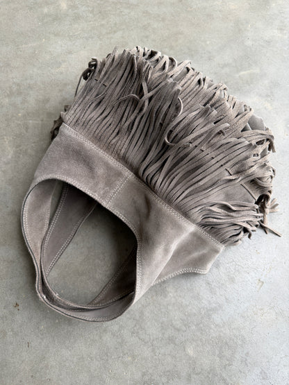Vintage Guias grey suede fringe hobo bag made in Italy — view 3