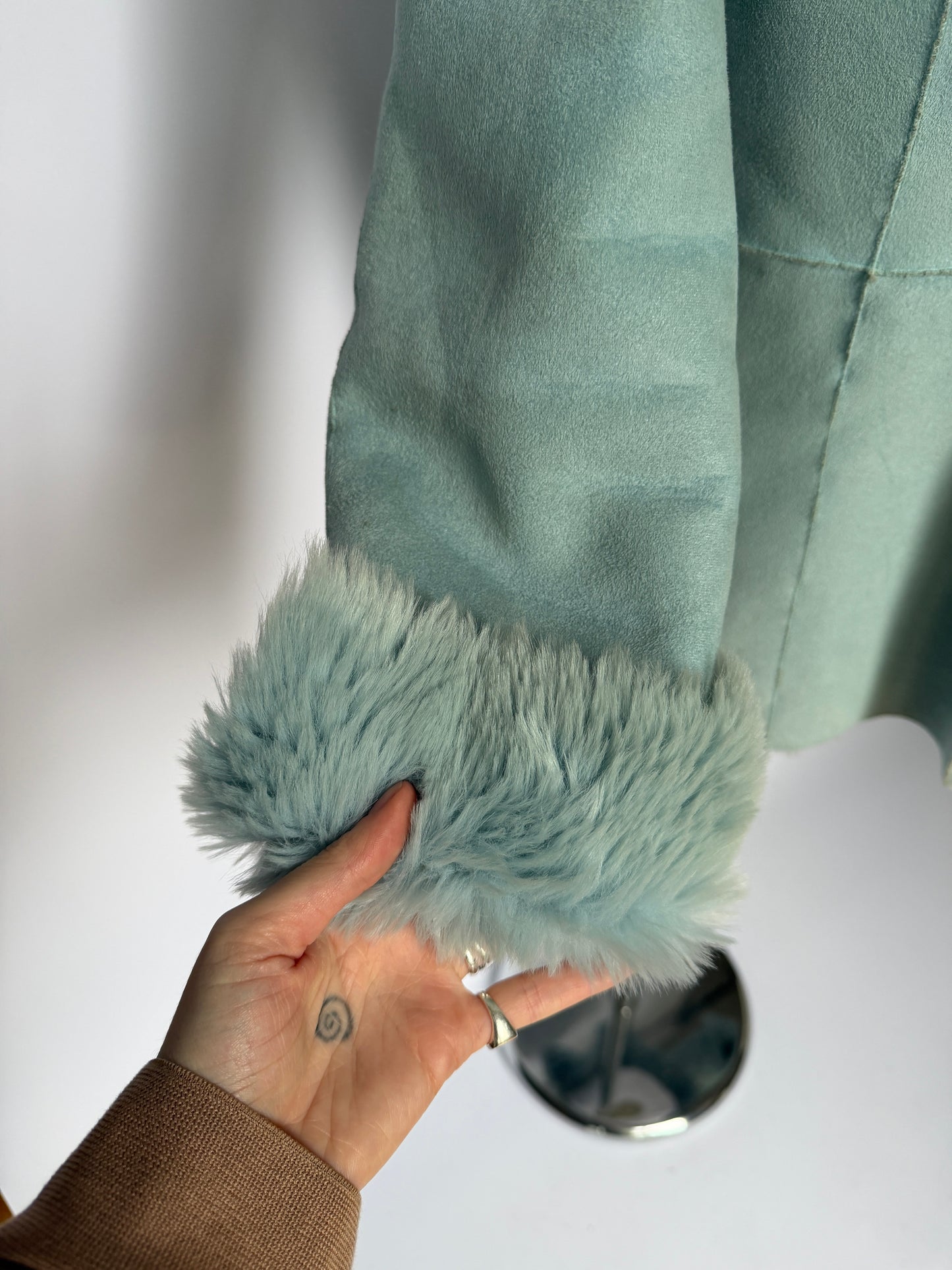 Faux Fur Coat 077 (M)