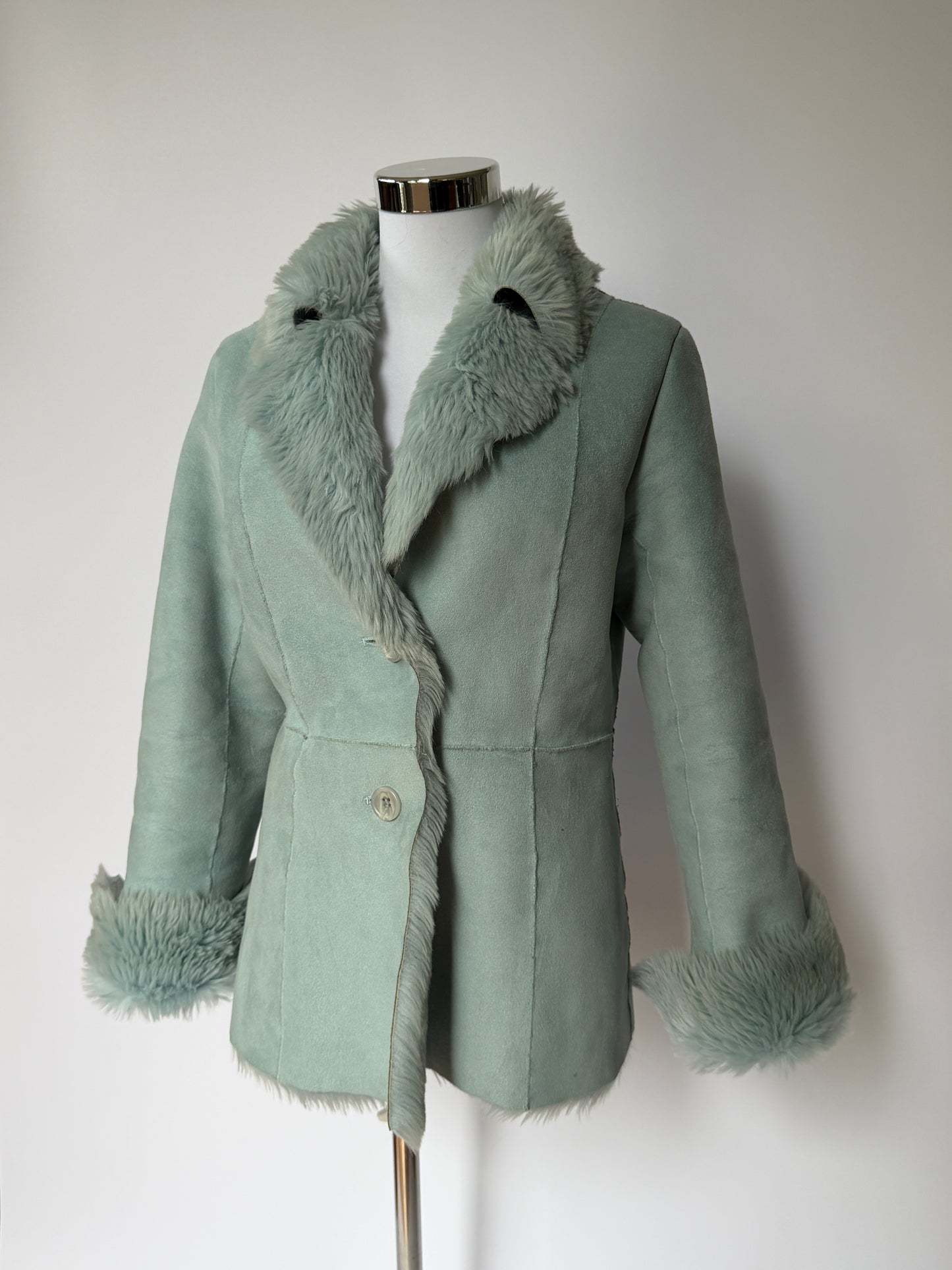 Faux Fur Coat 077 (M)