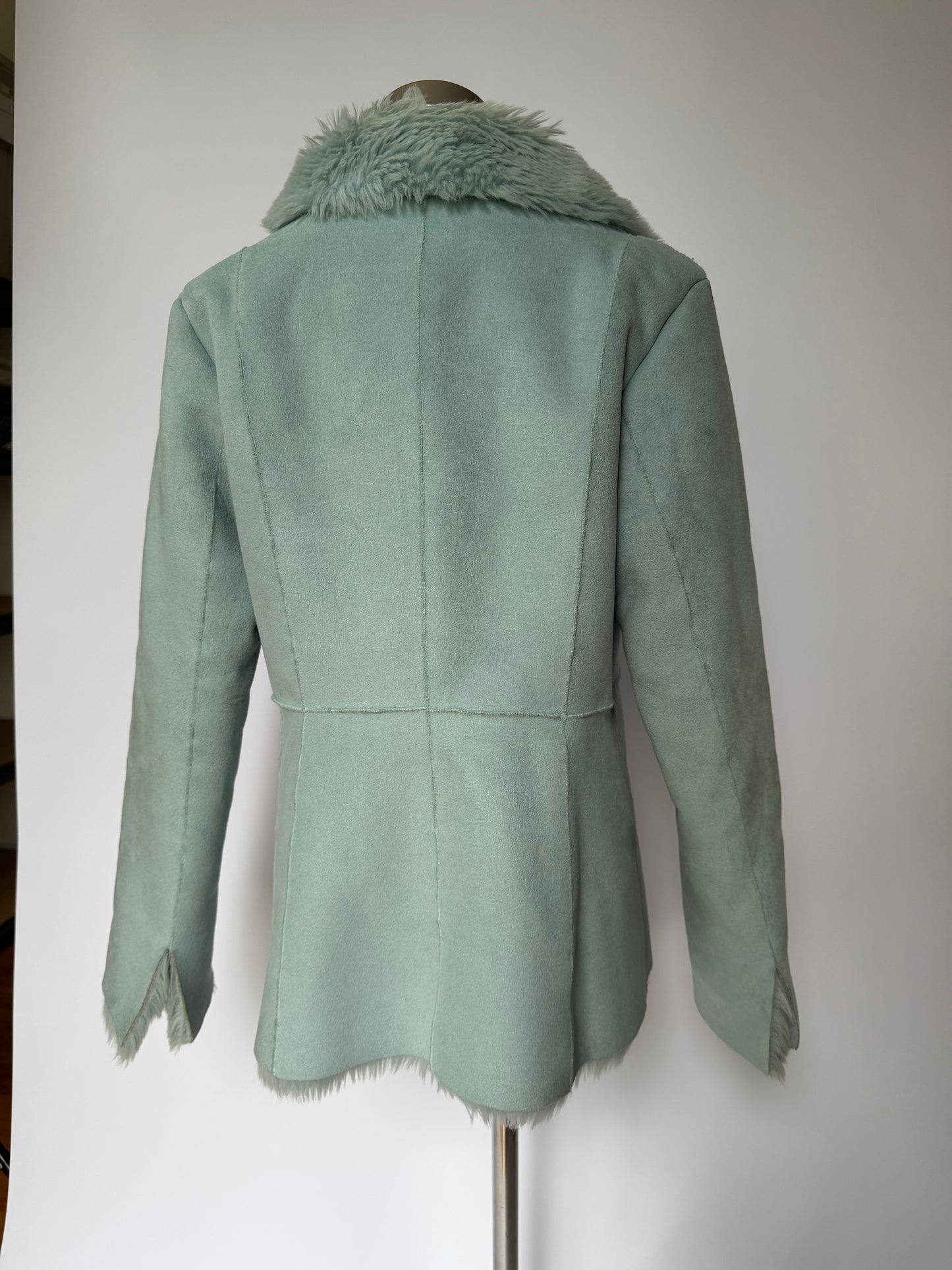 Faux Fur Coat 077 (M)