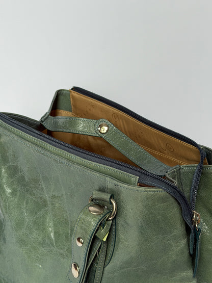 Crinkle Leather Handbag in Teal