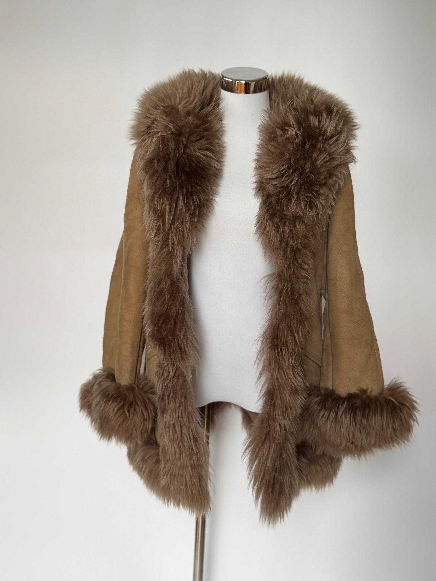 Fur Coat 087 (L)