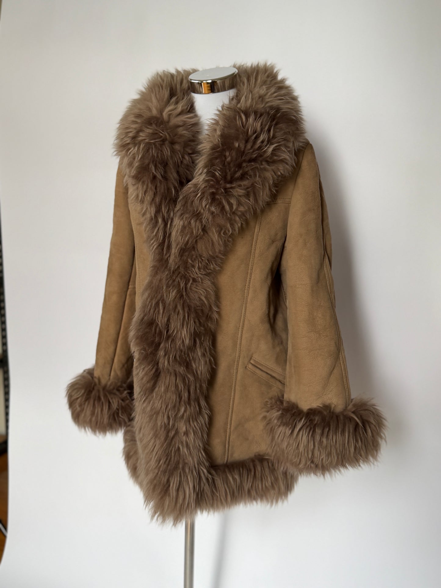 Fur Coat 087 (L)
