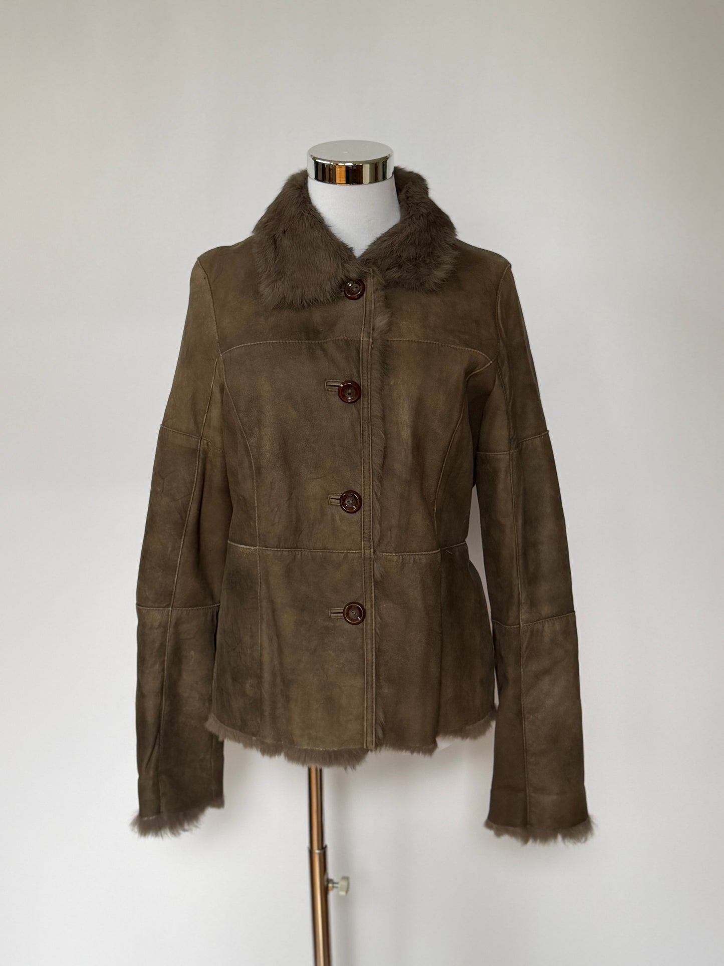 Fur Coat 100 (S/M)