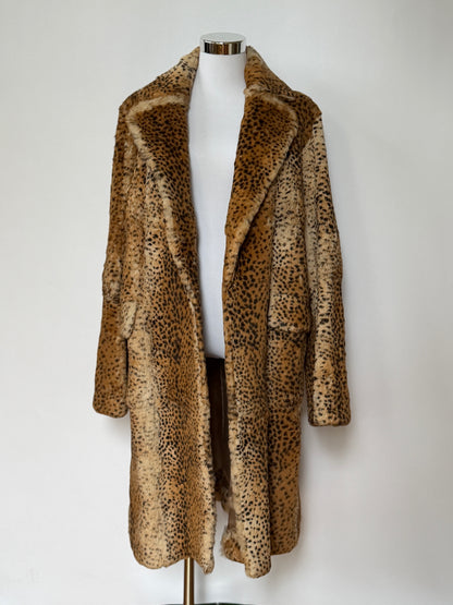 Fur Coat 101 (L/XL)