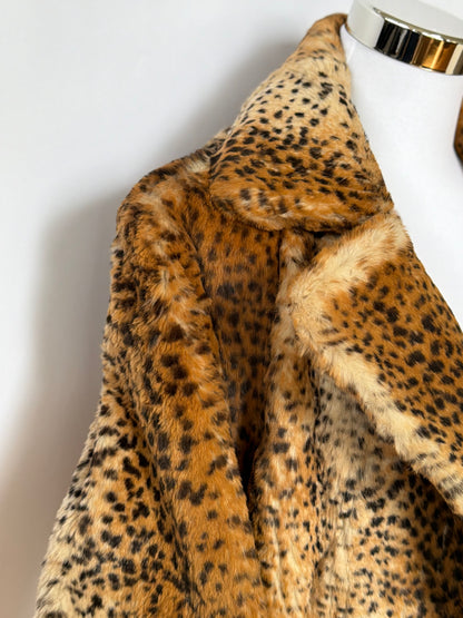 Fur Coat 101 (L/XL)