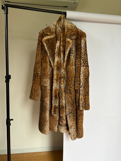 Fur Coat 101 (L/XL)