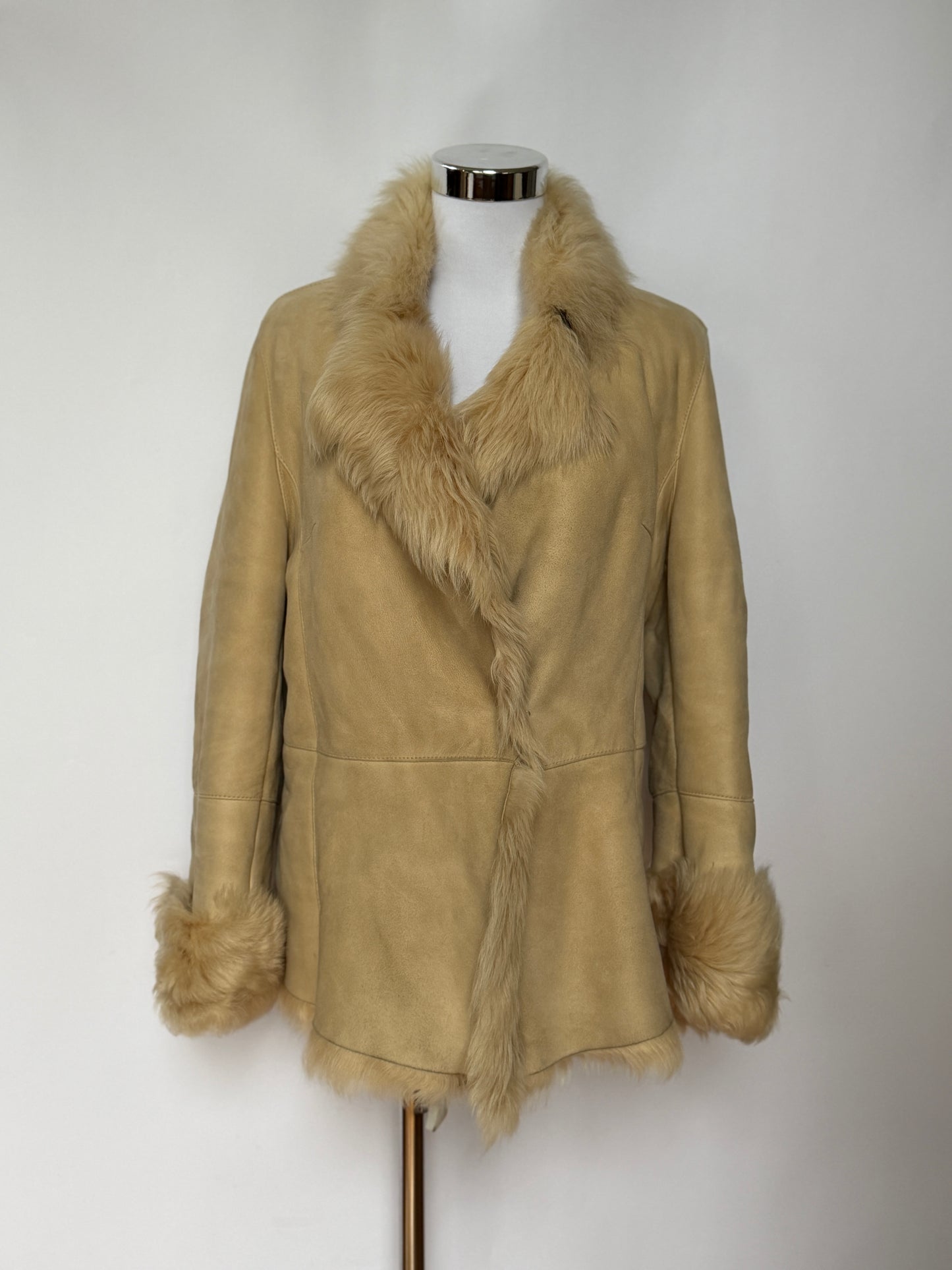 Fur Coat 104 (S/M)