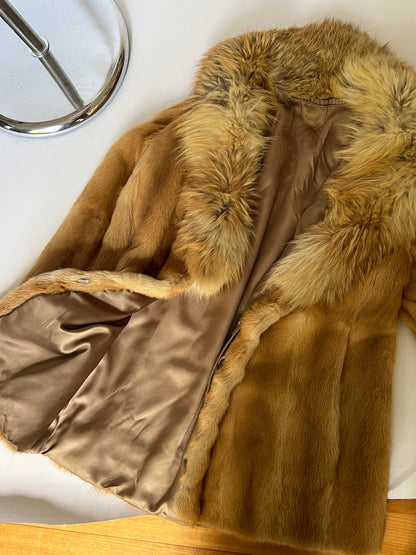 Fur Coat 002 (Size S-M)