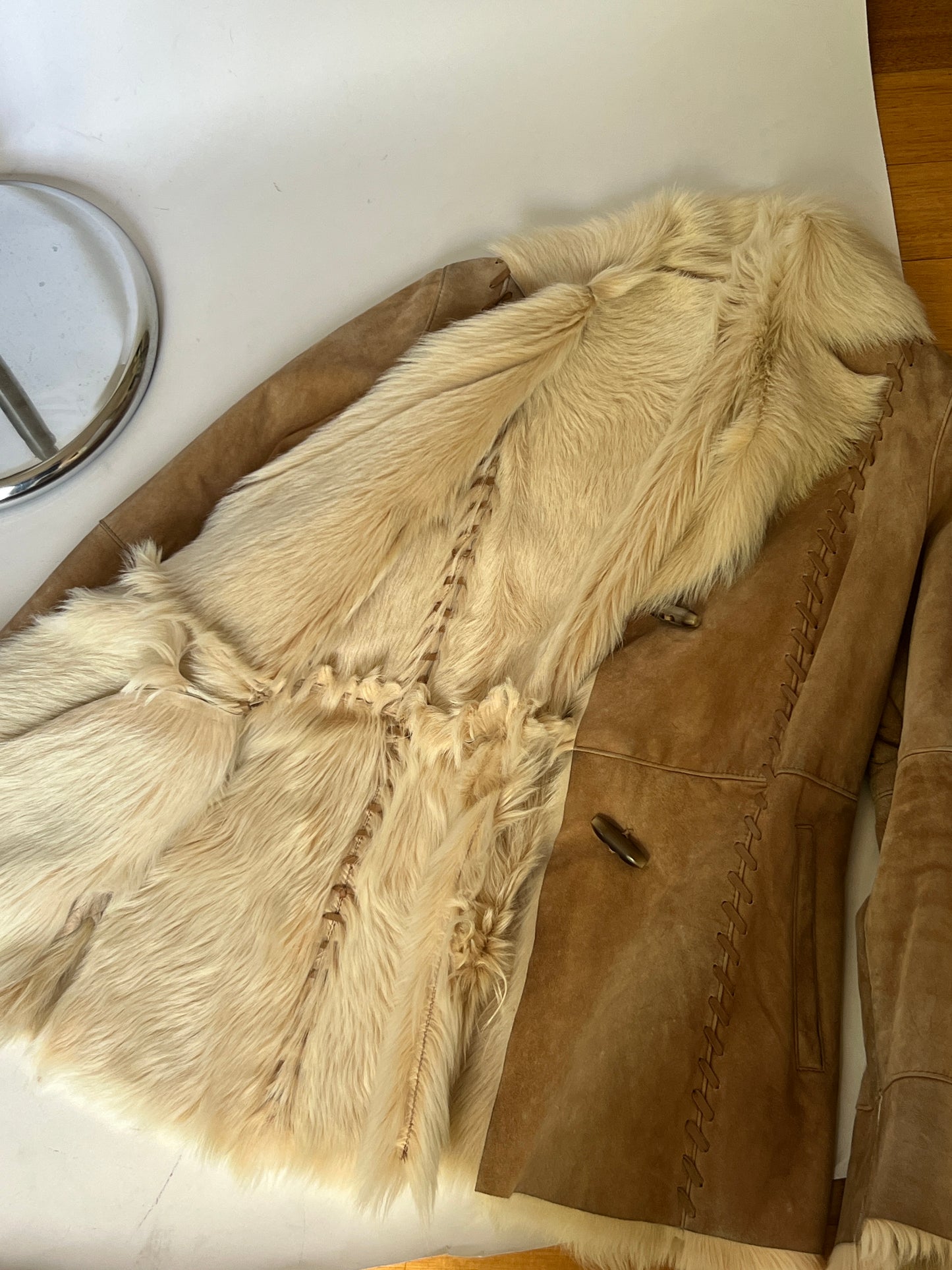 Fur Coat 001 (Size L/XL)