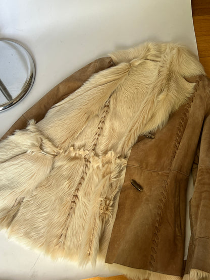 Fur Coat 001 (Size L/XL)