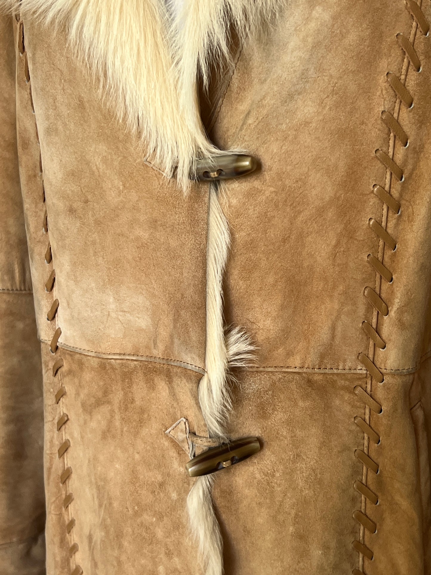 Fur Coat 001 (Size L/XL)