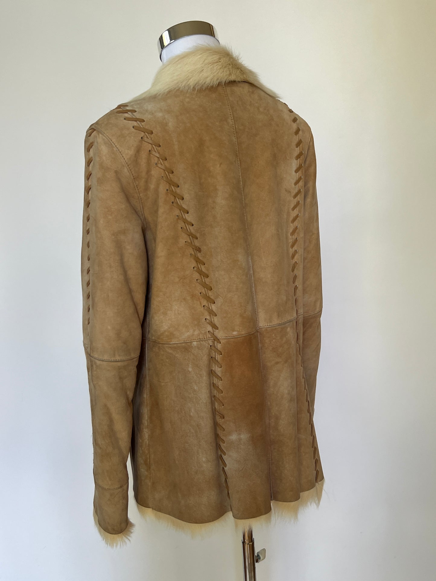 Fur Coat 001 (Size L/XL)