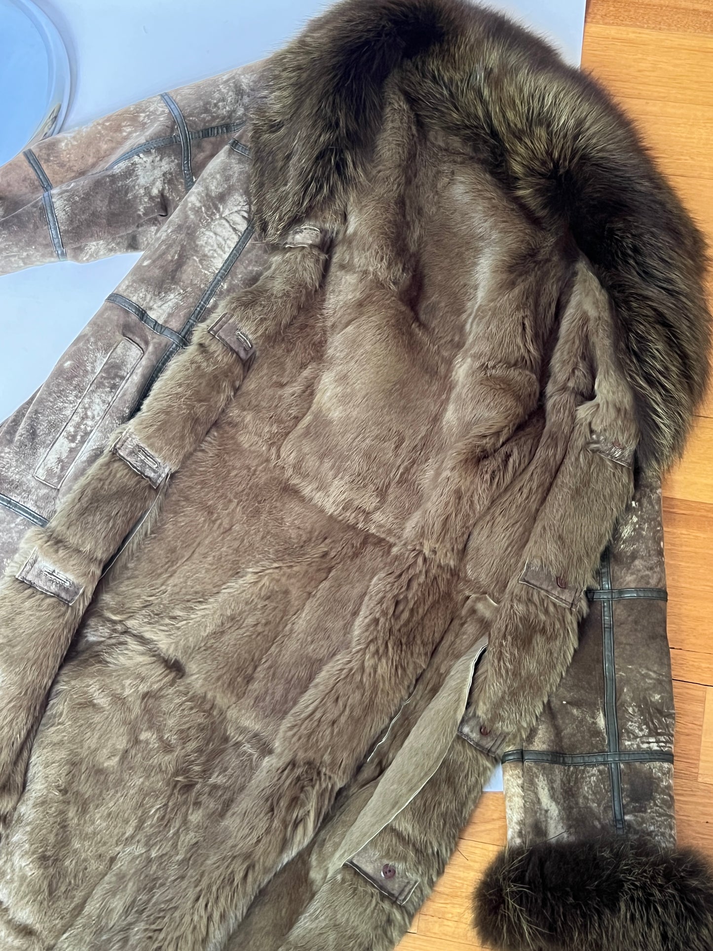 Fur Coat 007 (Size M/L)