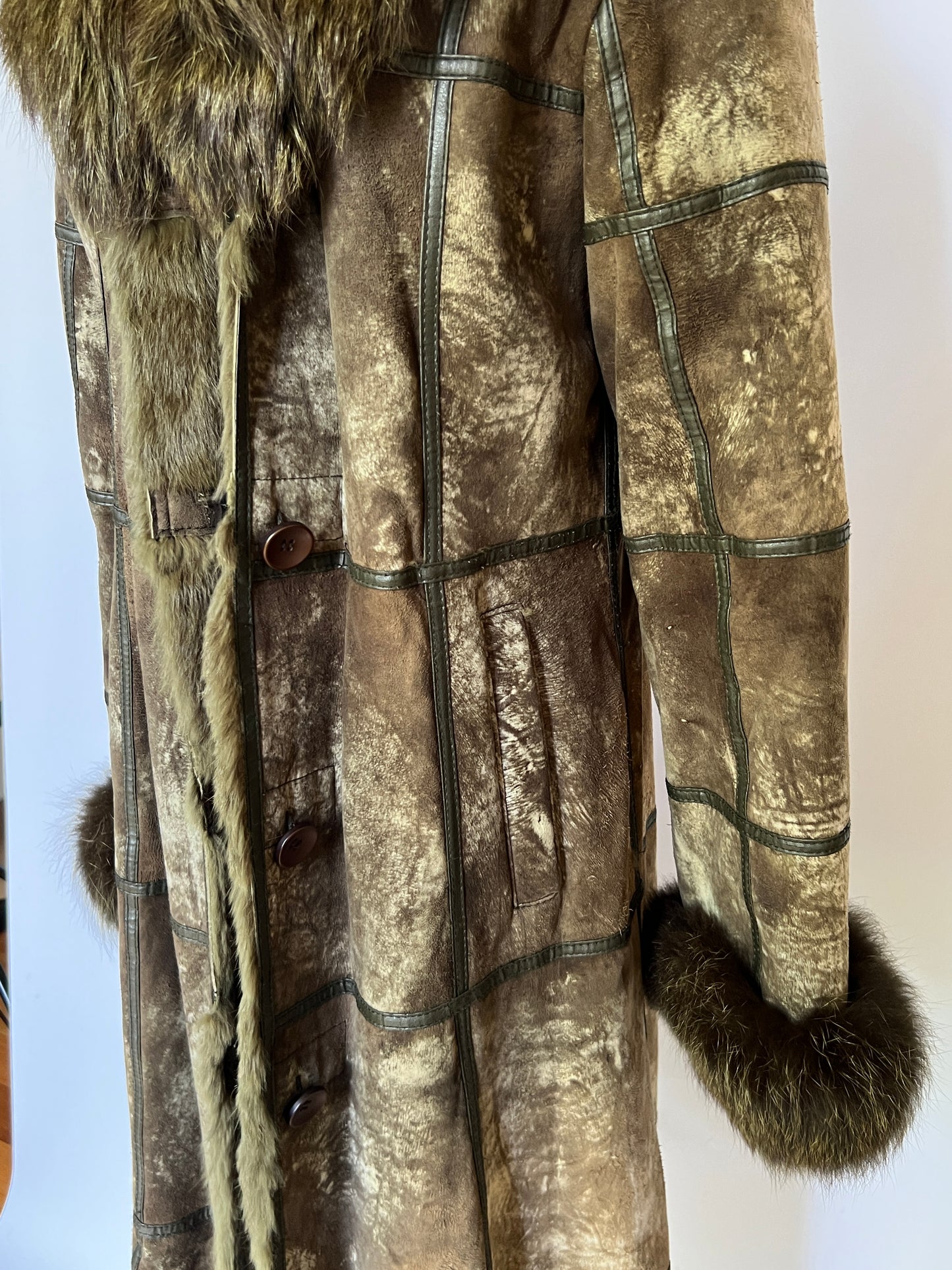 Fur Coat 007 (Size M/L)